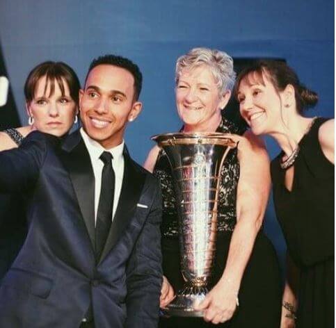 Nicola Lockhart, with brother Lewis Hamilton, mother, and her sister.